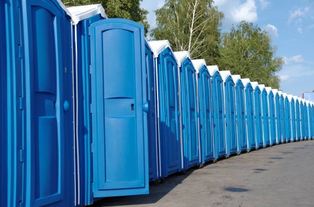 Best Portable restroom trailer rental  in Hybla Lley, VA
